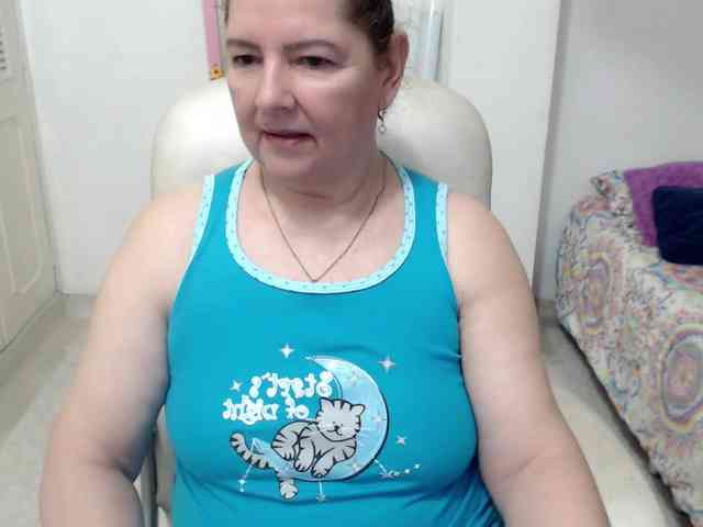 leonela-68 webcam