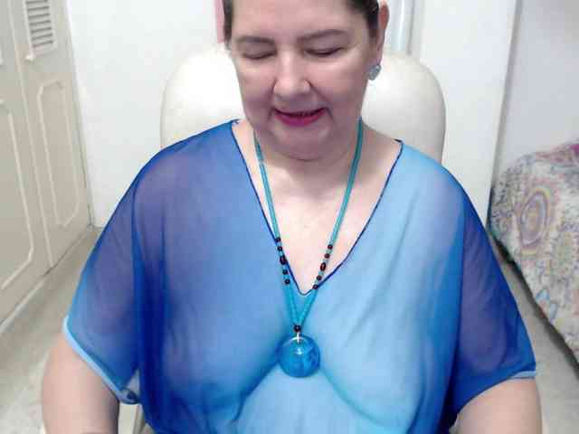 leonela-68 webcam
