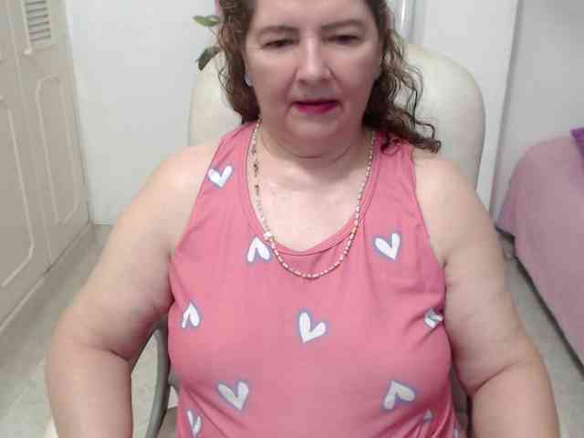 leonela-68