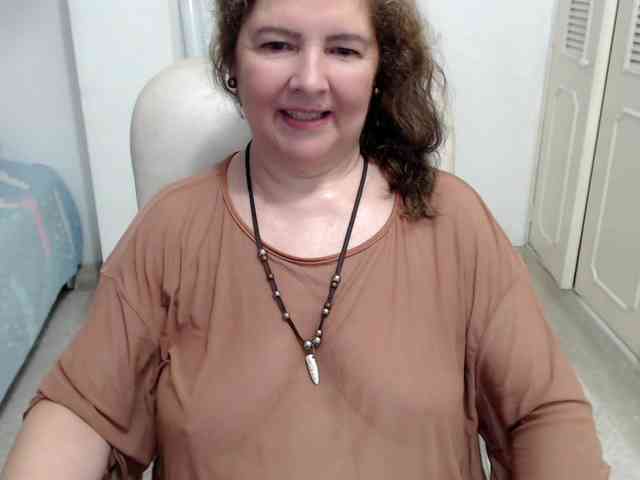 leonela-68 webcam