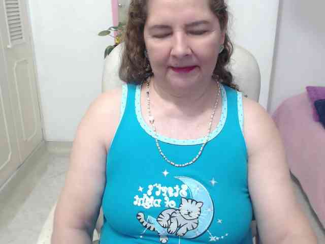 leonela-68 webcam