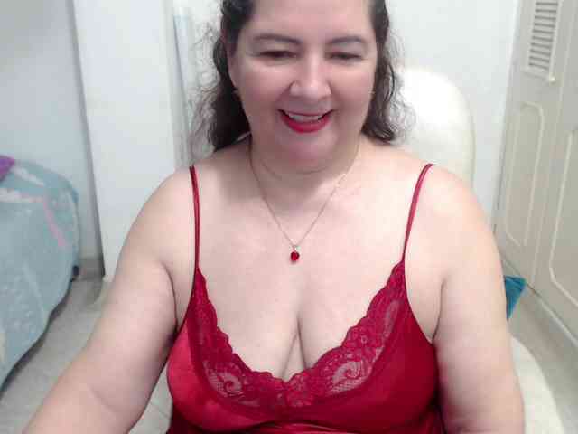 leonela-68 webcam