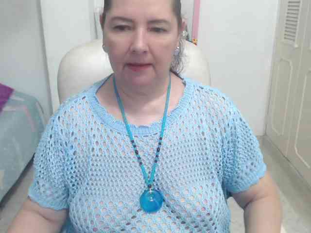 leonela-68 webcam