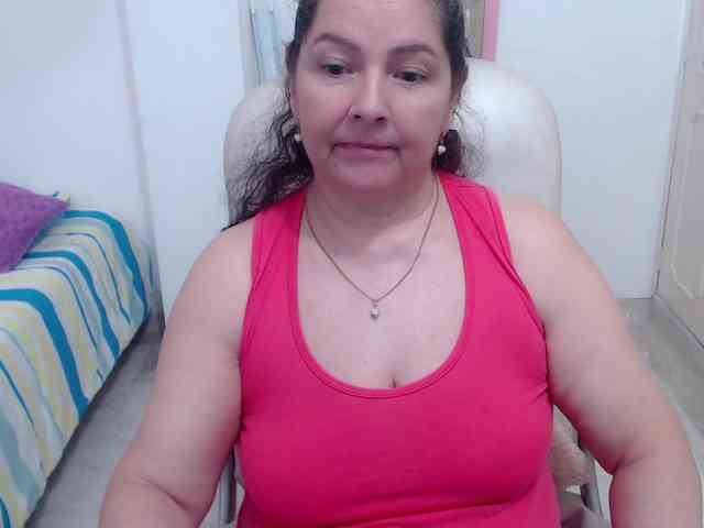 leonela-68 webcam