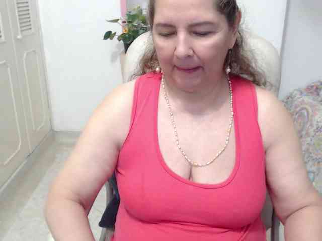 leonela-68 webcam
