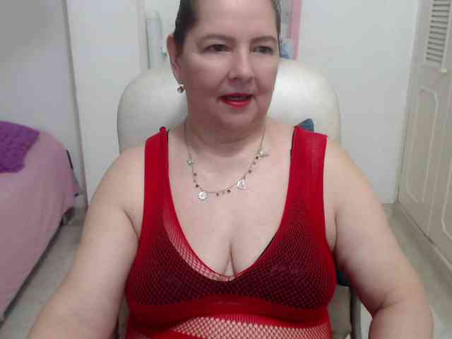 leonela-68 webcam