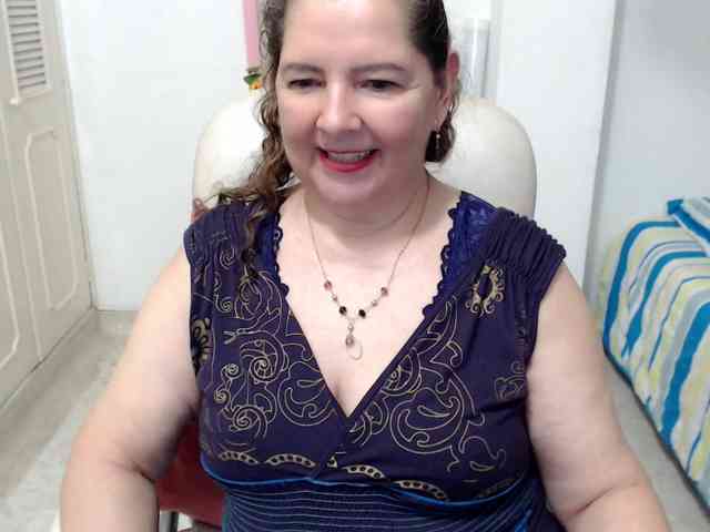 leonela-68 webcam