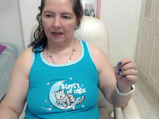 leonela-68 webcam
