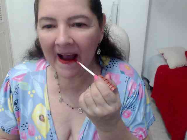 leonela-68