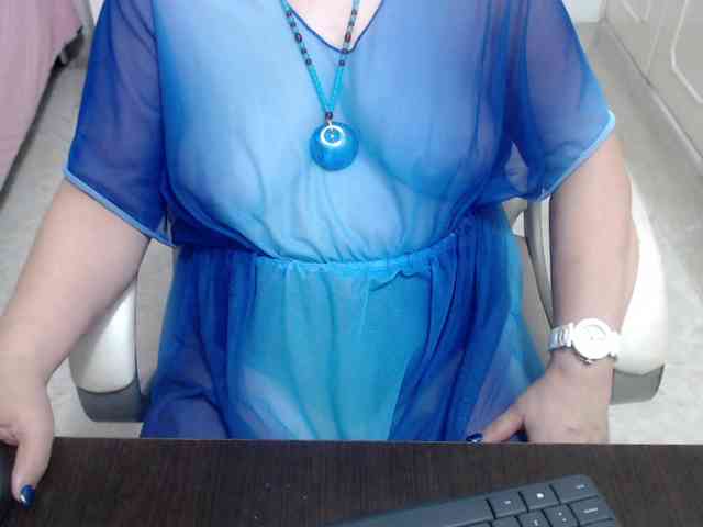 leonela-68 webcam