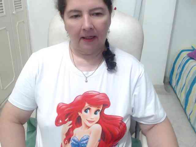 leonela-68 webcam