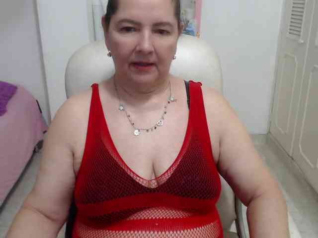 leonela-68 webcam