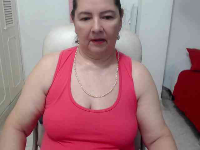 leonela-68 webcam