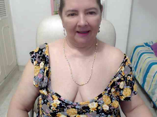 leonela-68 leonela-68