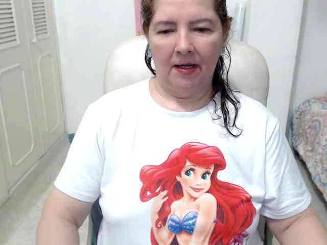 leonela-68 Live Webcam on BongaCams