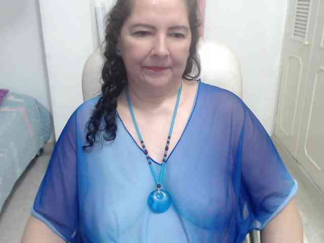 leonela-68 webcam