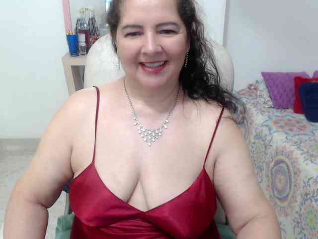 leonela-68