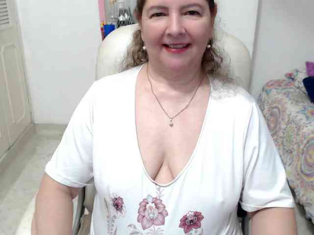leonela-68 webcam
