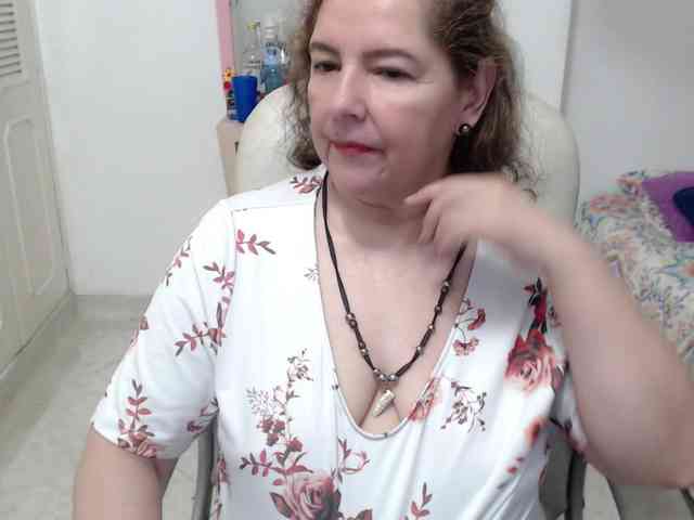 leonela-68 webcam