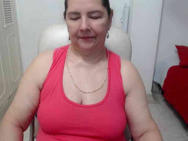 leonela-68 webcam