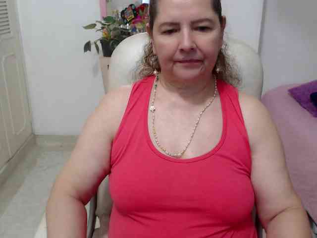 leonela-68 webcam