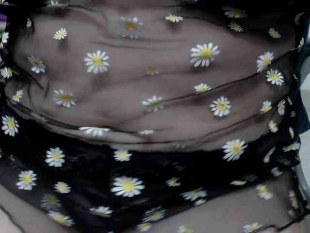leonela-68 webcam