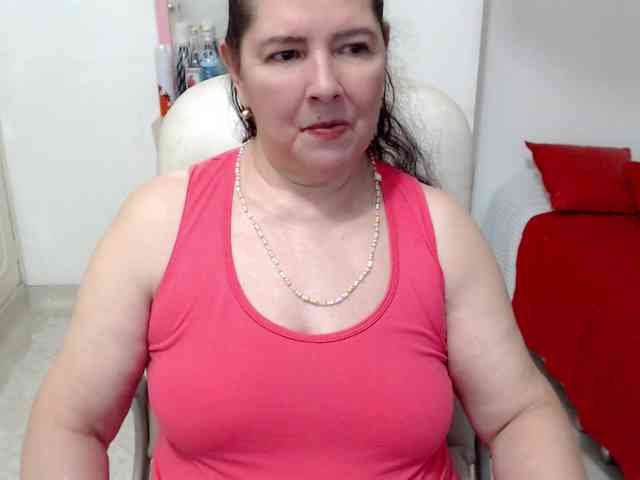 leonela-68