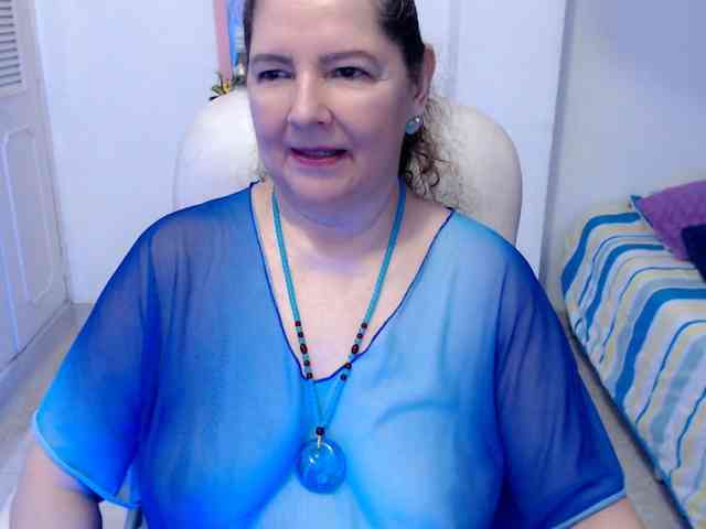 leonela-68 webcam