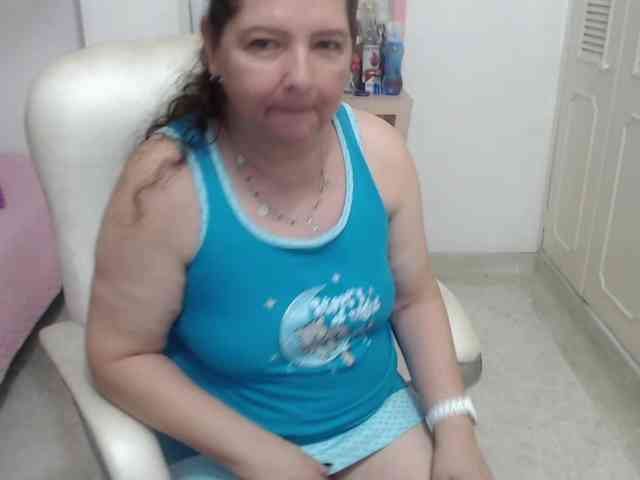 leonela-68 webcam