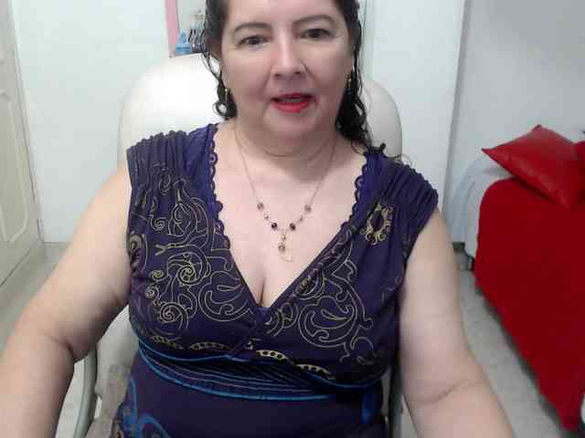 leonela-68 webcam