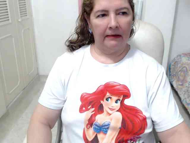 leonela-68 webcam