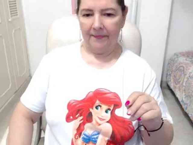 leonela-68