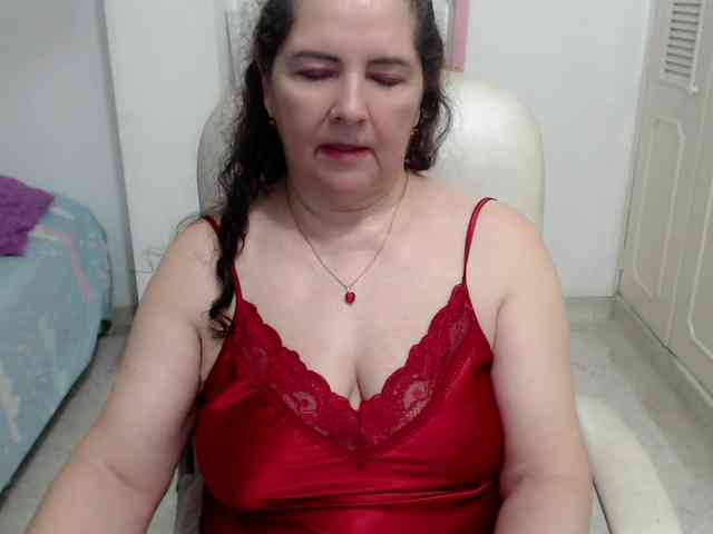 leonela-68 webcam