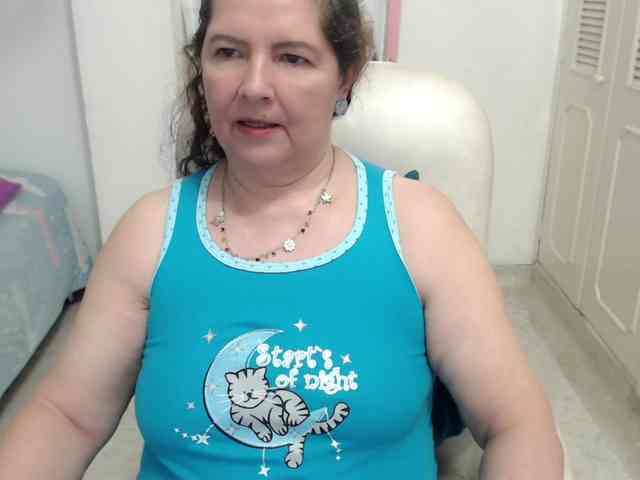 leonela-68 webcam