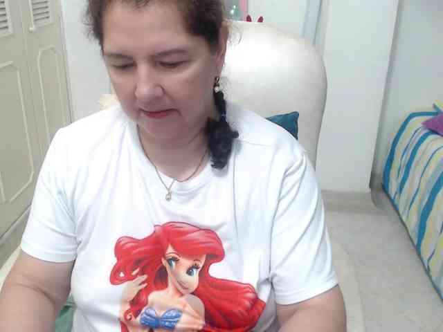leonela-68