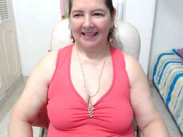 leonela-68 webcam