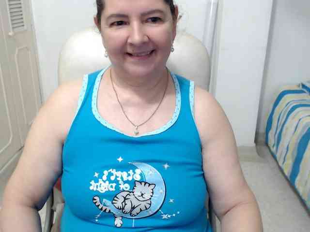 leonela-68 webcam
