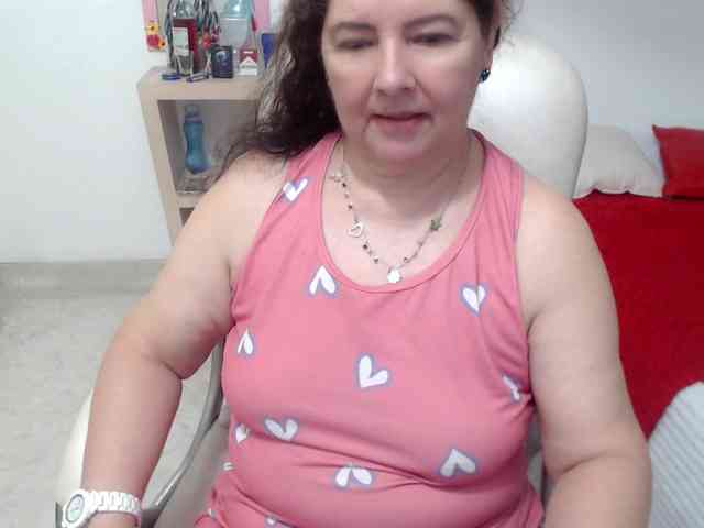 leonela-68 webcam