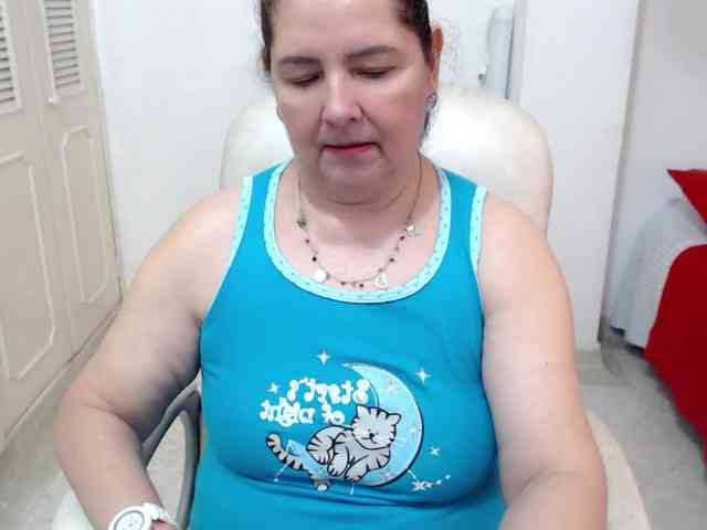 leonela-68