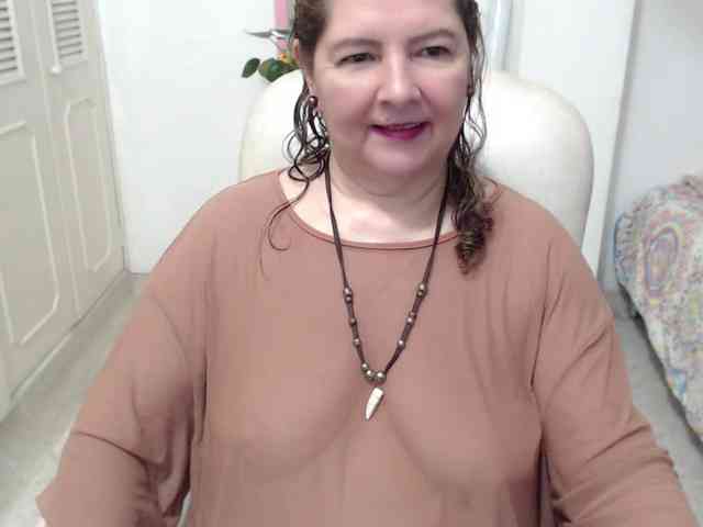 leonela-68 webcam