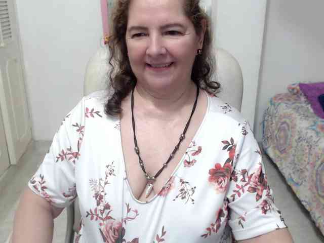 leonela-68 webcam