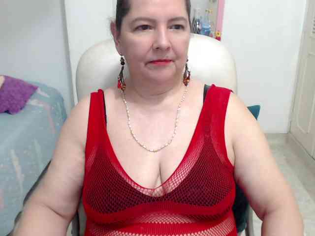leonela-68 webcam