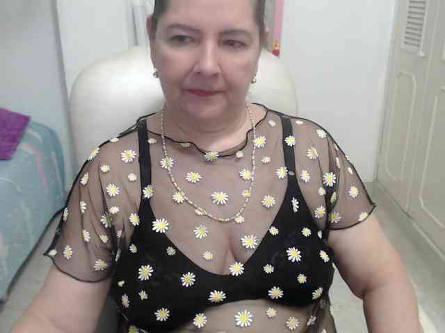 leonela-68 webcam