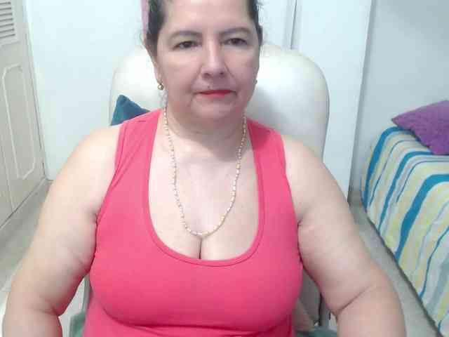 leonela-68