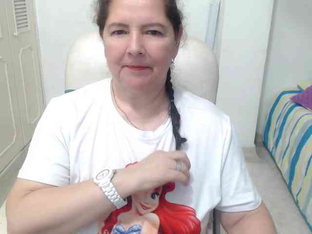 leonela-68