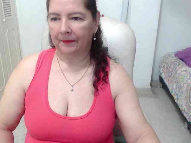 leonela-68
