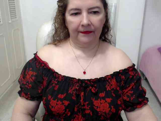 leonela-68 webcam