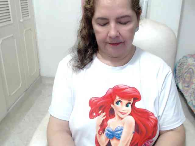 leonela-68 webcam