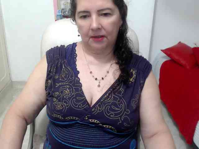 leonela-68 webcam
