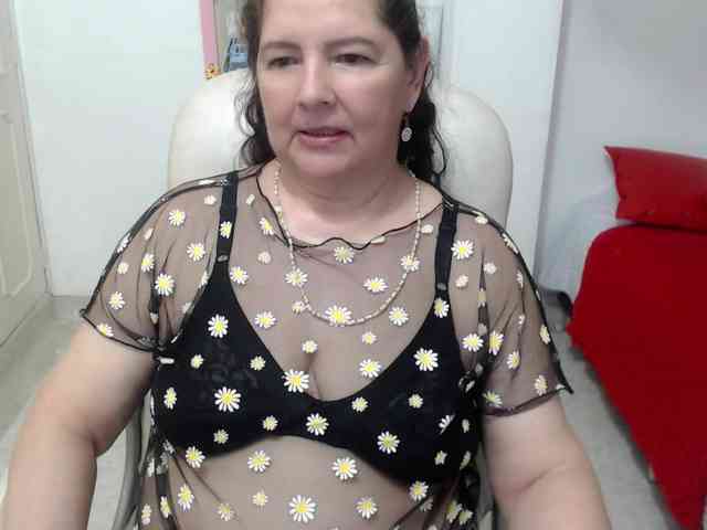 leonela-68 webcam